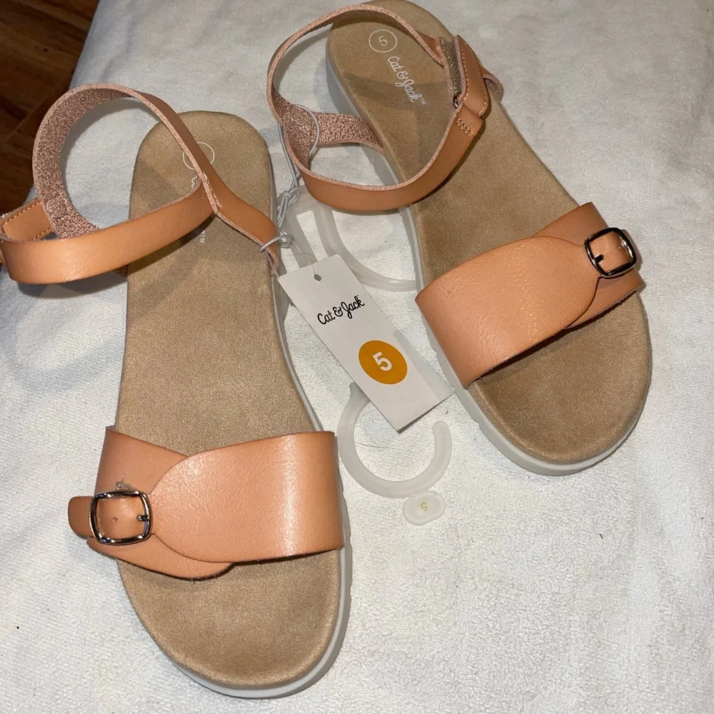 🌹Girls dressy Sandal mustard/camel/yellow kids‎ size 5